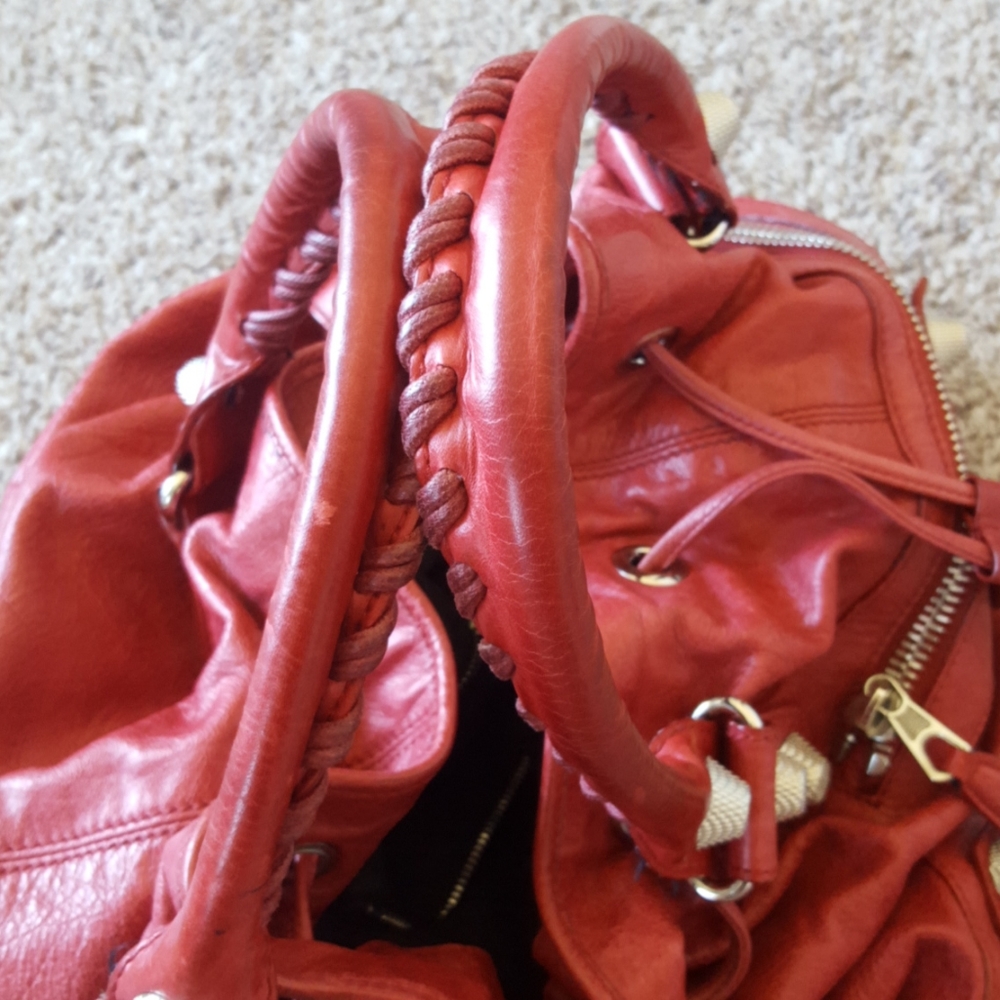 Balenciaga Pompon - Picture 8 of 13